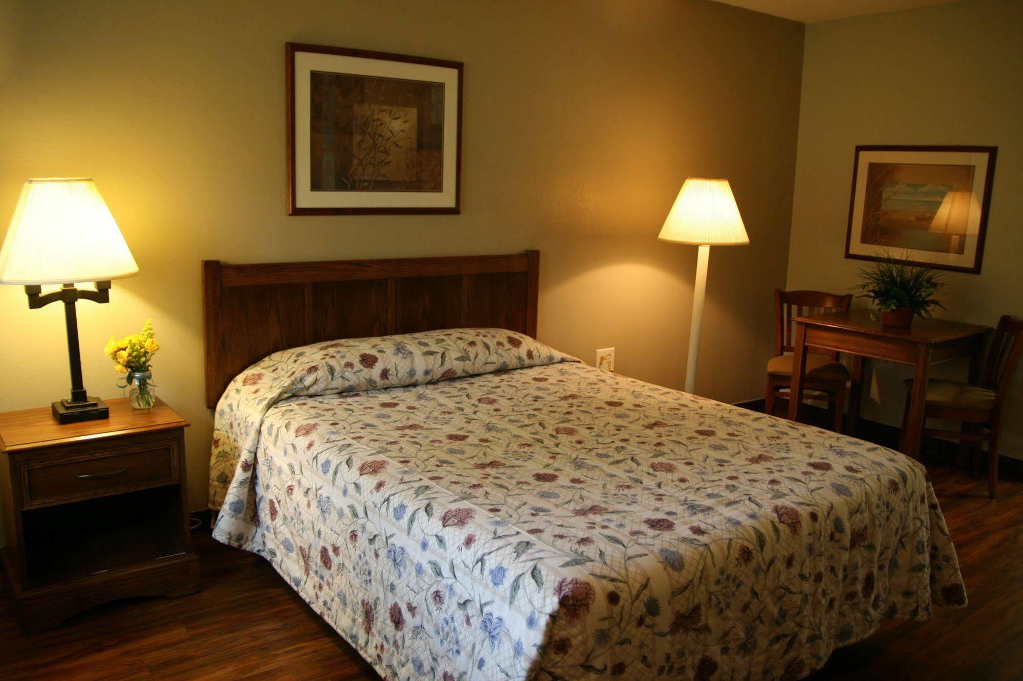 Affordable Suites Jacksonville Esterno foto